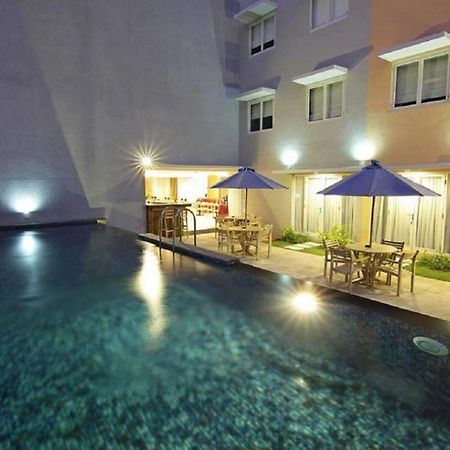Santosa City Hotel Denpasar  Luaran gambar