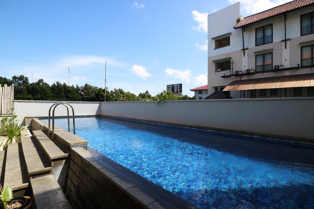 Santosa City Hotel Denpasar  Luaran gambar