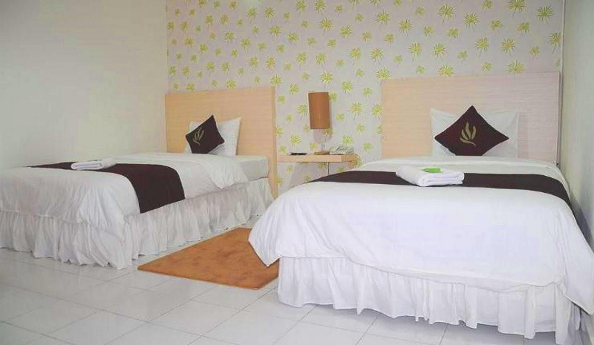 Santosa City Hotel Denpasar  Luaran gambar